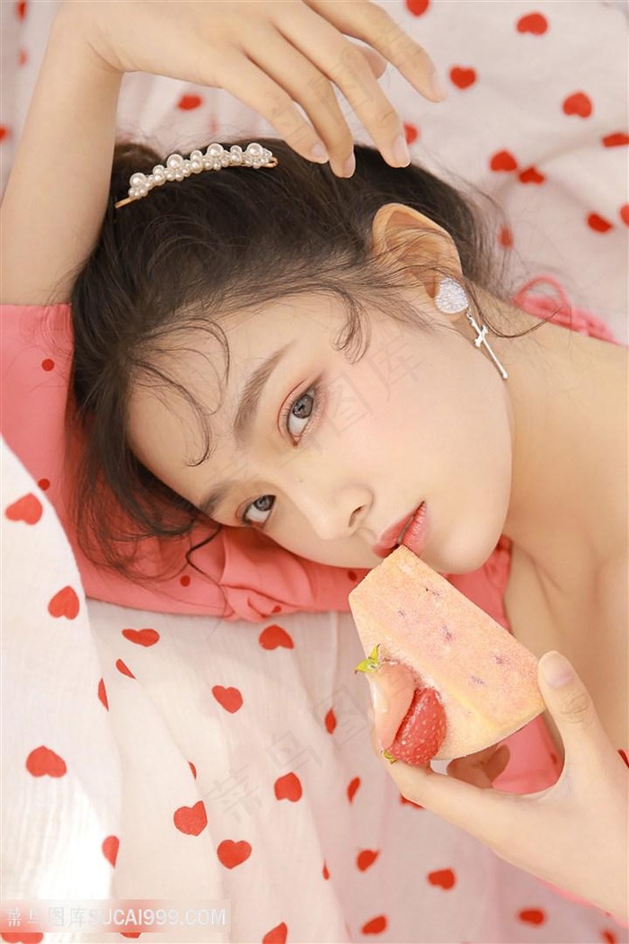 翁虹三级版杨乃武与小白菜