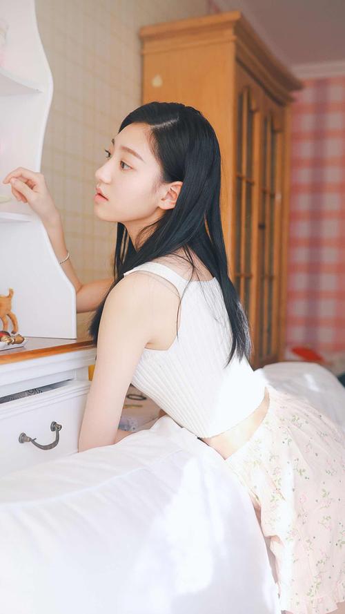 上班涨奶有人吸txt