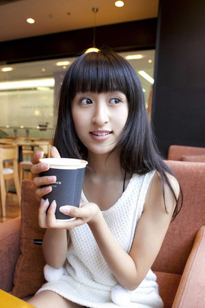 大胸年轻的女教师5中字