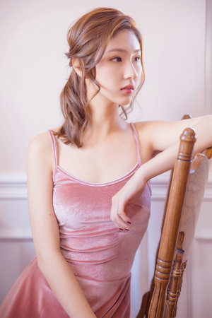 校草被公开调教成尿奴