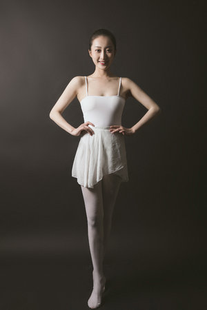 丝袜情趣在线资源二区