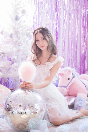 插新泡的花都夜总会女领班