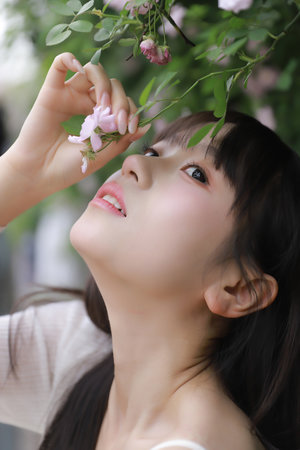 这个世界不看脸手机