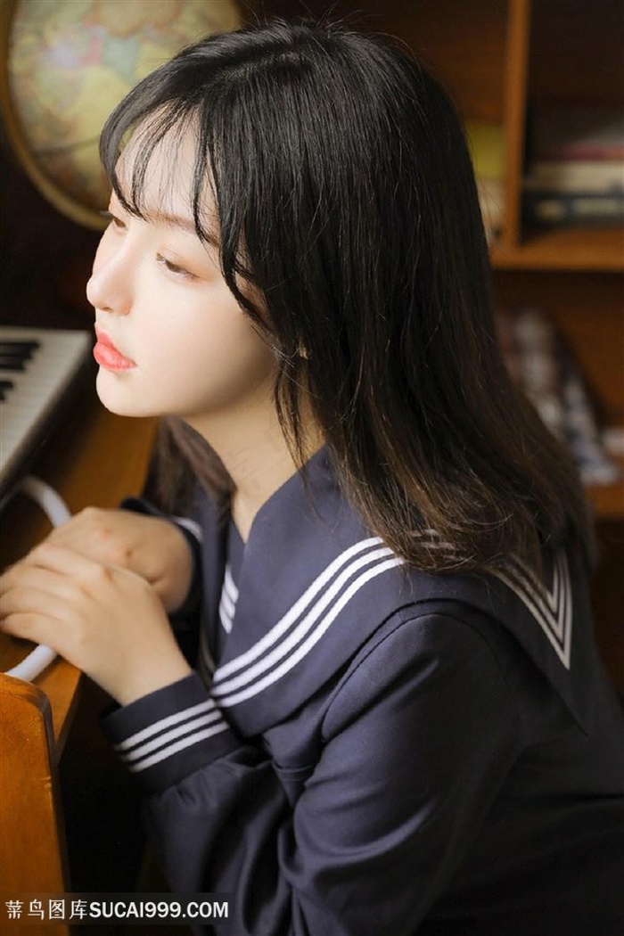 中国少妇牲交精品又黄又爽又色