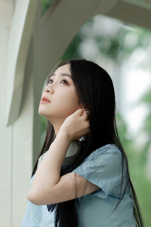 小伙子硬梆梆玩双飞