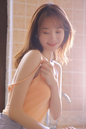 没带罩子让他C了一天